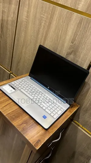 Laptop HP 15 4GB Intel Celeron SSD 128GB
