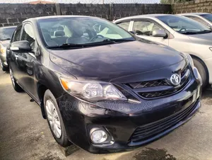 Toyota Corolla LE 4dr Sedan (1.8L 4cyl 4A) 2010 Black