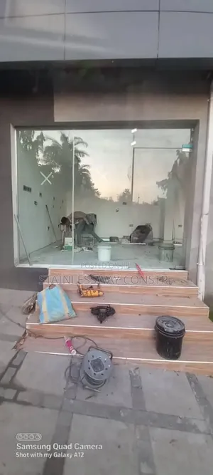 Show Glass/Entrance Swing Door