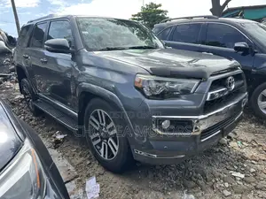 Toyota 4-Runner 2015 Gray