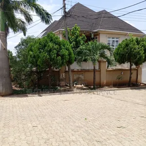 3bdrm Block of Flats in Dawaki Behind New for sale