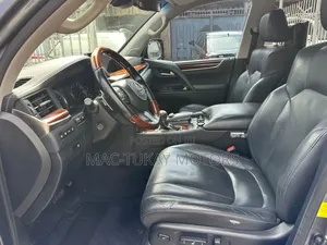 Lexus LX 570 AWD 2017 Gray