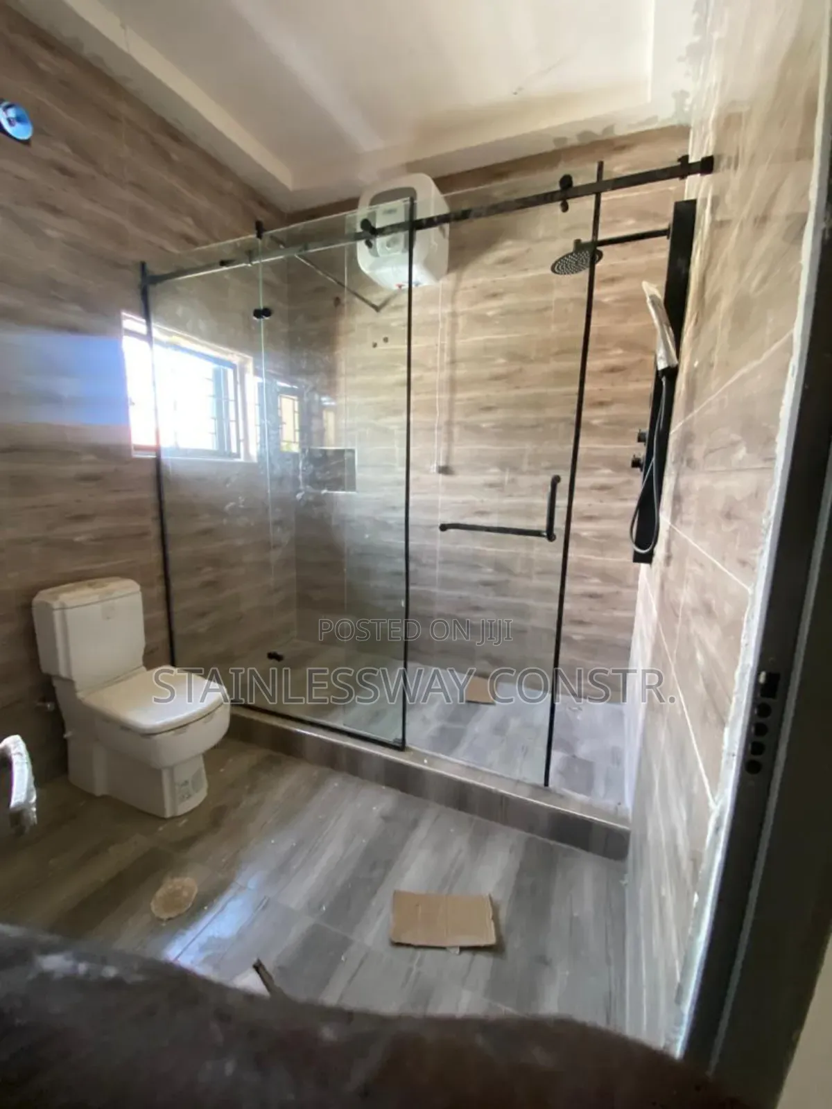 Shower Glass Info Cubicle