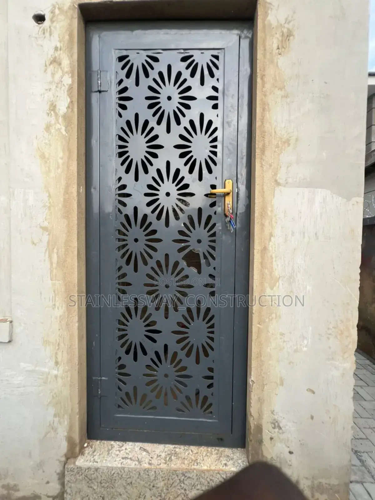 Door Protector at Mabushi