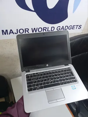 Laptop HP EliteBook 820 G3 8GB Intel Core I5 SSD 256GB