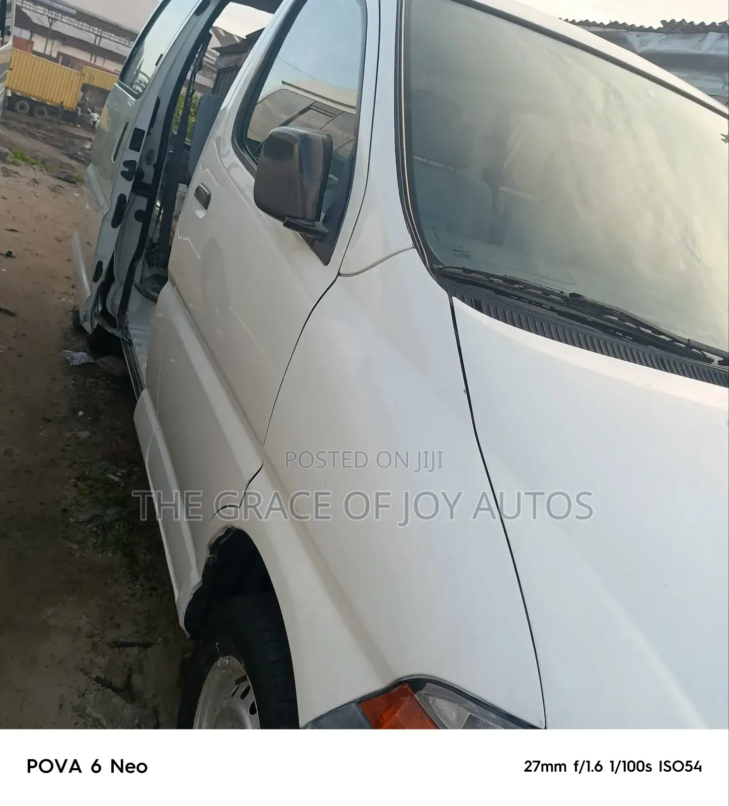 Toyota HiAce 2004 White