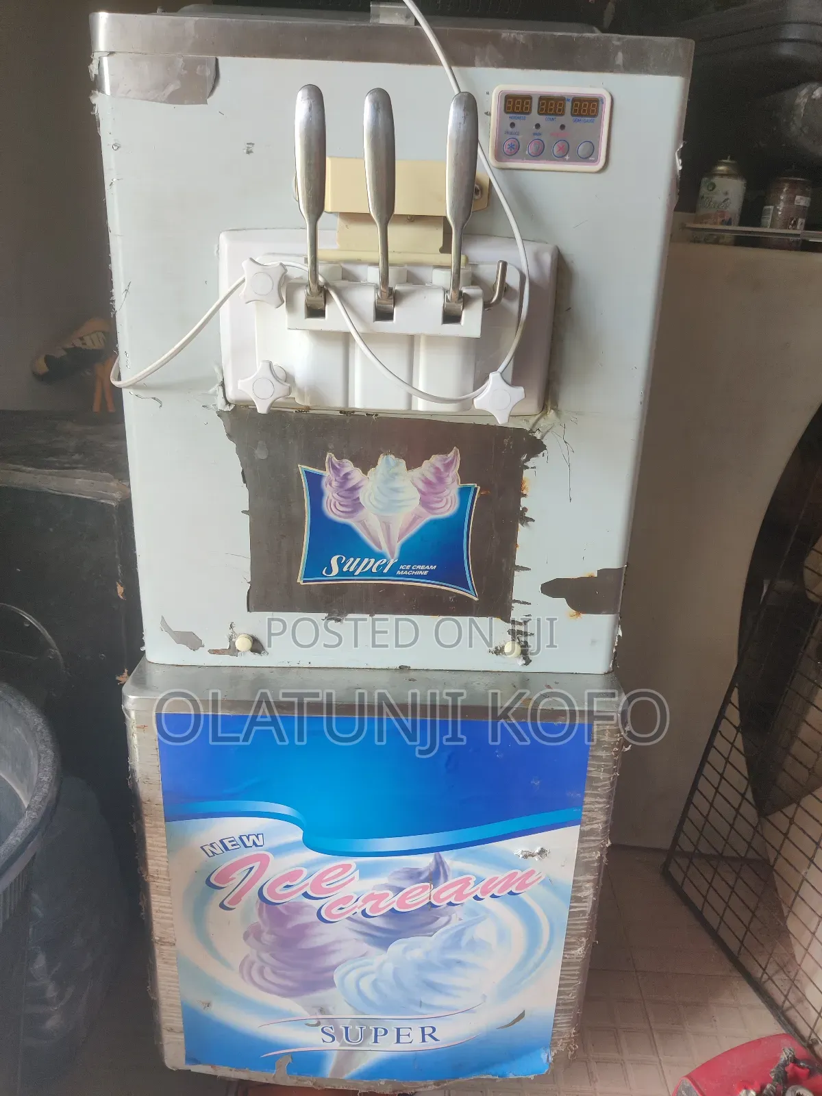 Ice Cream Machine