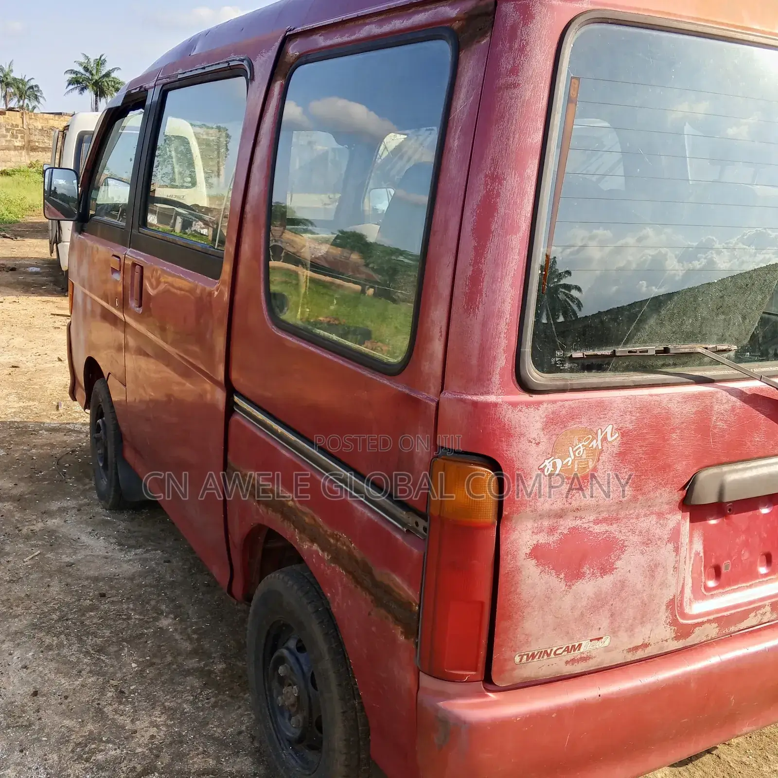 Daihatsu Hijet 2009 Red