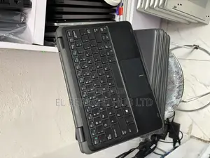 Laptop Dell Latitude 3189 8GB Intel Pentium SSD 128GB