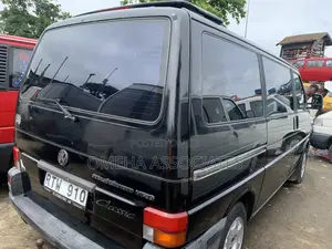 Volkswagen Transporter 2003 Black