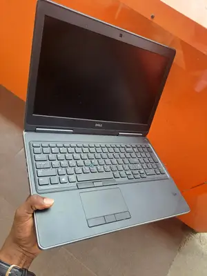 Laptop Dell Precision 7510 16GB Intel Core i7 SSD 512GB