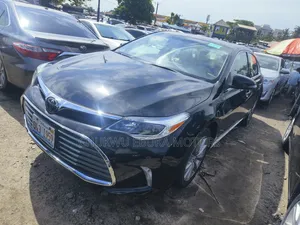 Toyota Avalon XLE FWDSedan (3.6L 6cyl 6A) 2016 Black