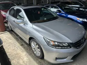 Honda Accord EX-L V-6 4dr Sedan FWD (3.5L 6cyl 6A) 2013 Silver