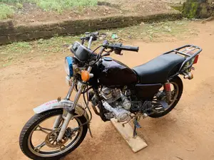 Senke 2021 Black