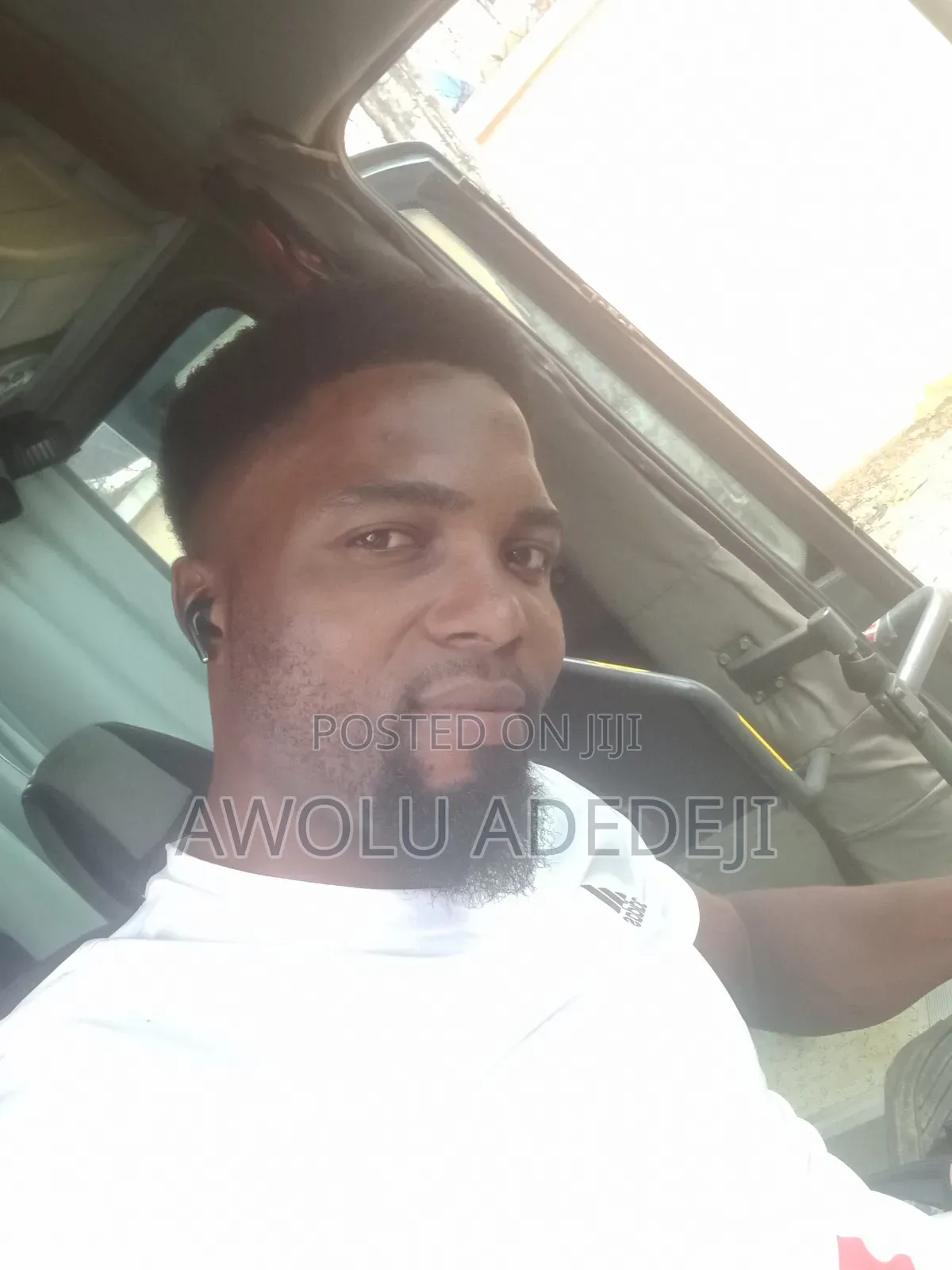 Driving Automatic And Manual Transmission