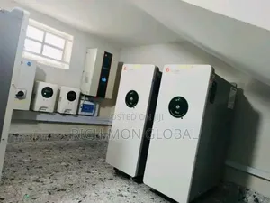 2 Pics of 15kwh Felicity Lithium Battery 10kva Felicityinverter+30 570