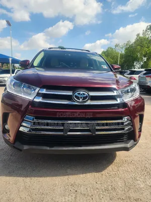 Toyota Highlander Limited 4x4 V6 (3.5L 6cyl 8A) 2018 Maroon