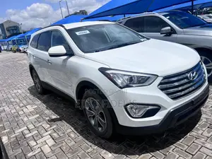 Hyundai Santa Fe SE AWD 2016 Silver