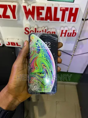 Apple iPhone XS Max 64 GB Gold
