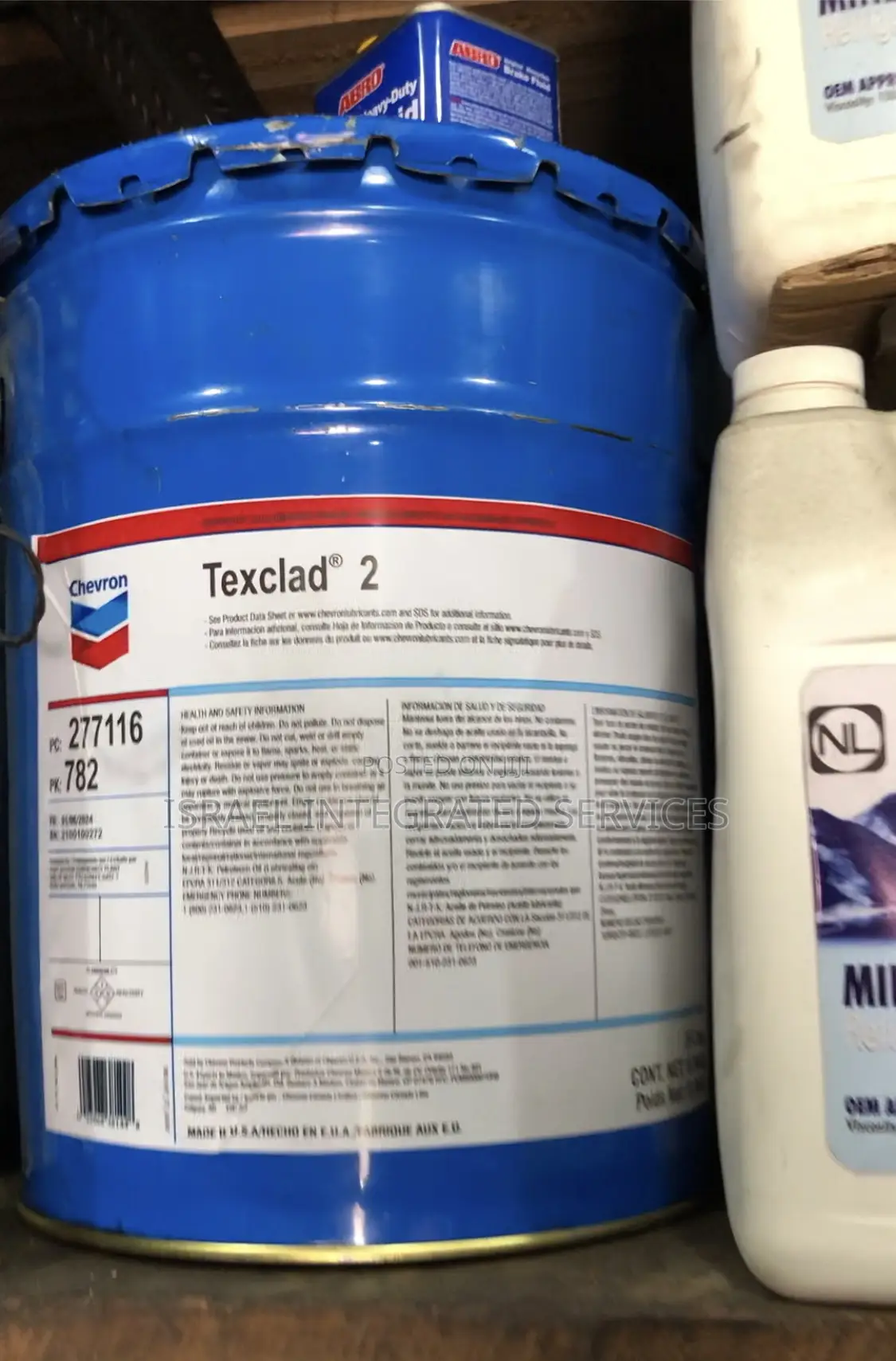 Chevron Texclad 2, a Heavy-Duty Calcium-Based Grease.