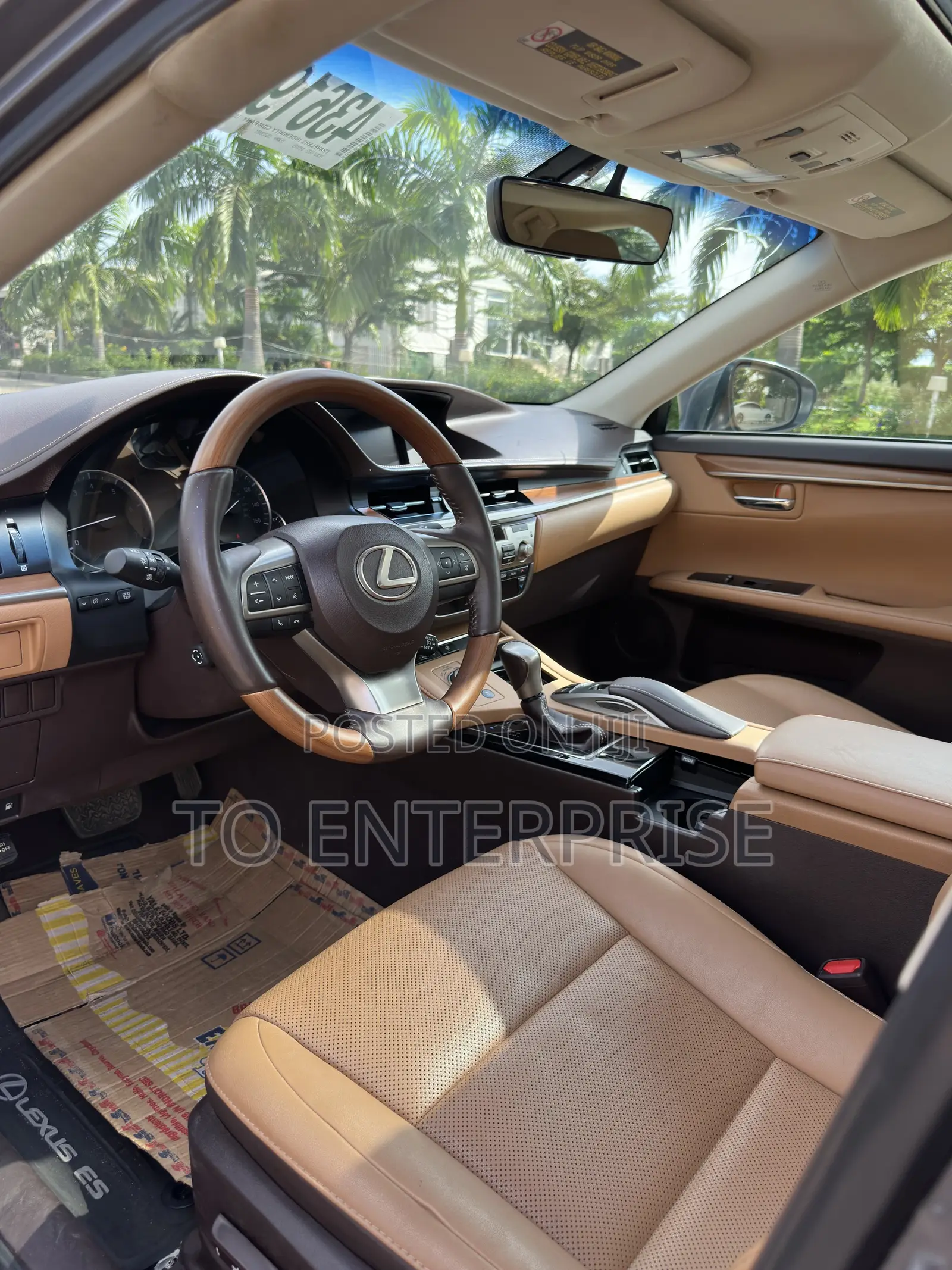 Lexus ES 2016 Gray
