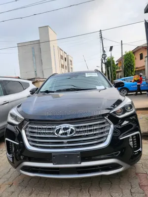 Hyundai Santa Fe SE AWD 2018 Black