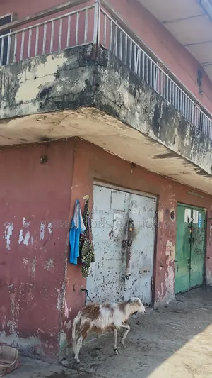 3bdrm Block of Flats in New Garage / Ojota for sale