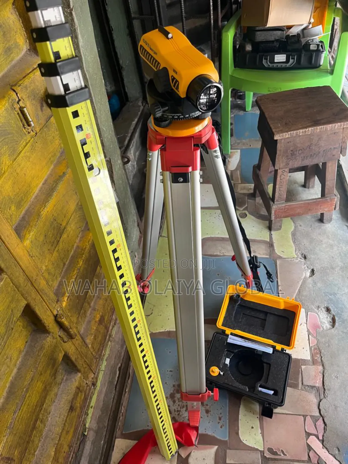 CST/Berger 32x Automatic Level Inspection – High Precision Tool