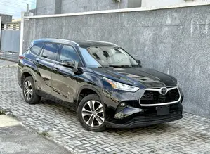 Toyota Highlander XLE AWD 2020 Black
