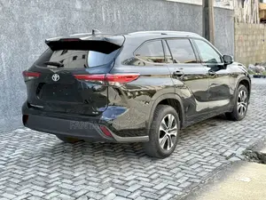 Toyota Highlander XLE AWD 2020 Black