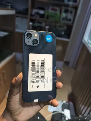 Apple iPhone 13 256 GB Black