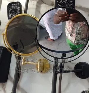 Magnify Mirror With Light
