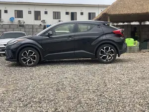Toyota C-HR 2021 Black