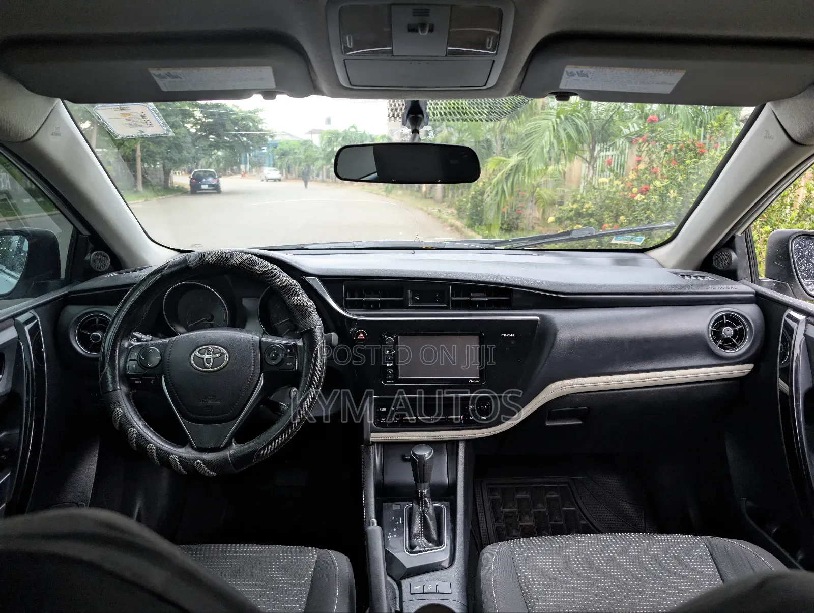 Scion iM Base 2016 White