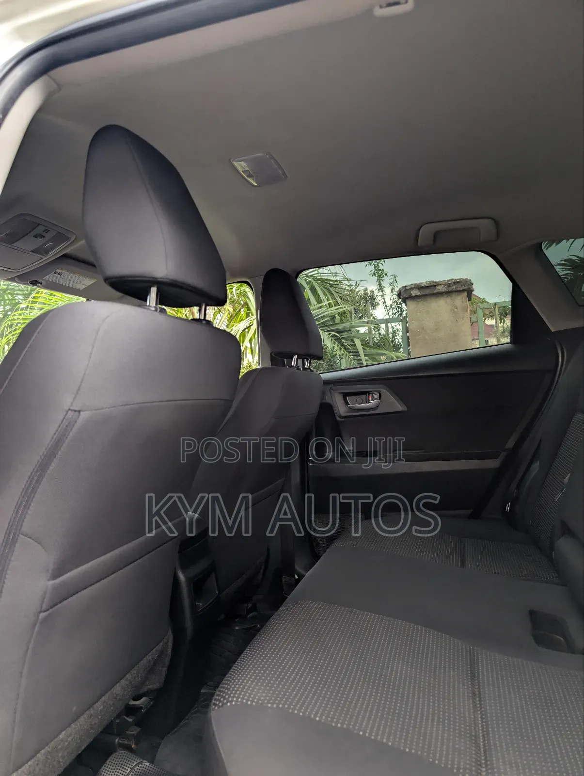 Scion iM Base 2016 White