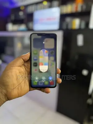Apple iPhone 11 Pro Max 64 GB Gold