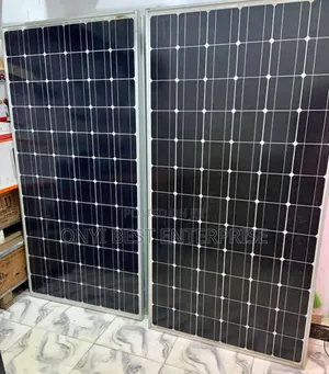 Canadian Solar Panels 310watts Used