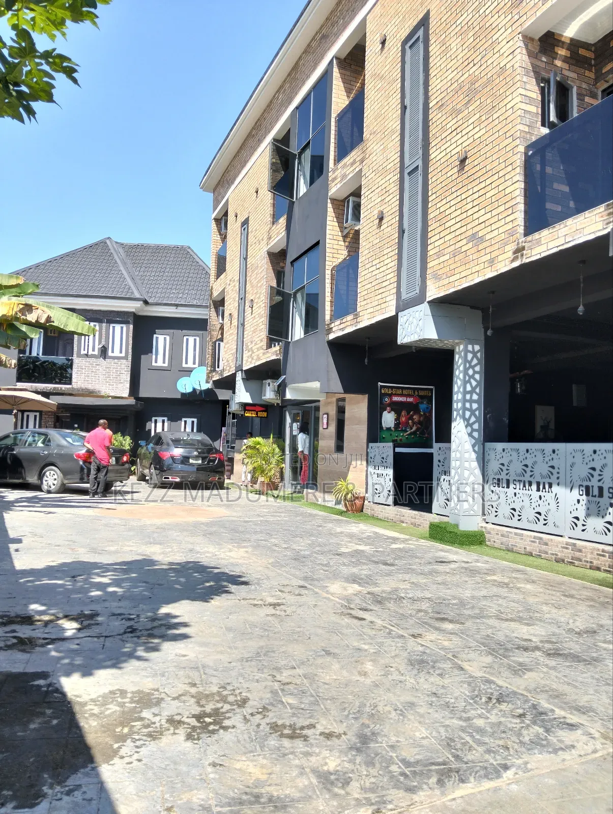 For Sale : Functional Hotel