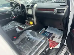 Lexus GX 460 Luxury 2016 White