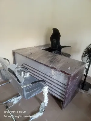 Office Table in Abeokuta 1.6 Meter Executive