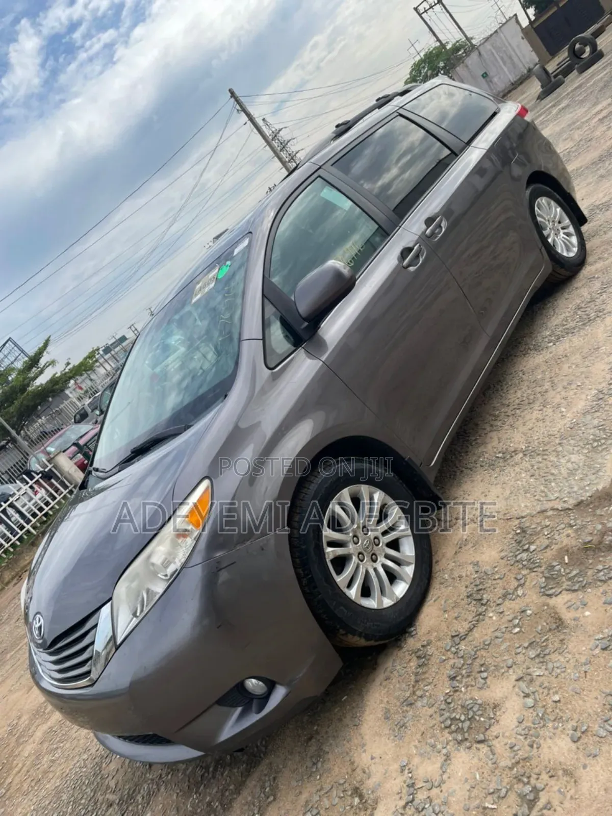 Toyota Sienna 2011 Gray