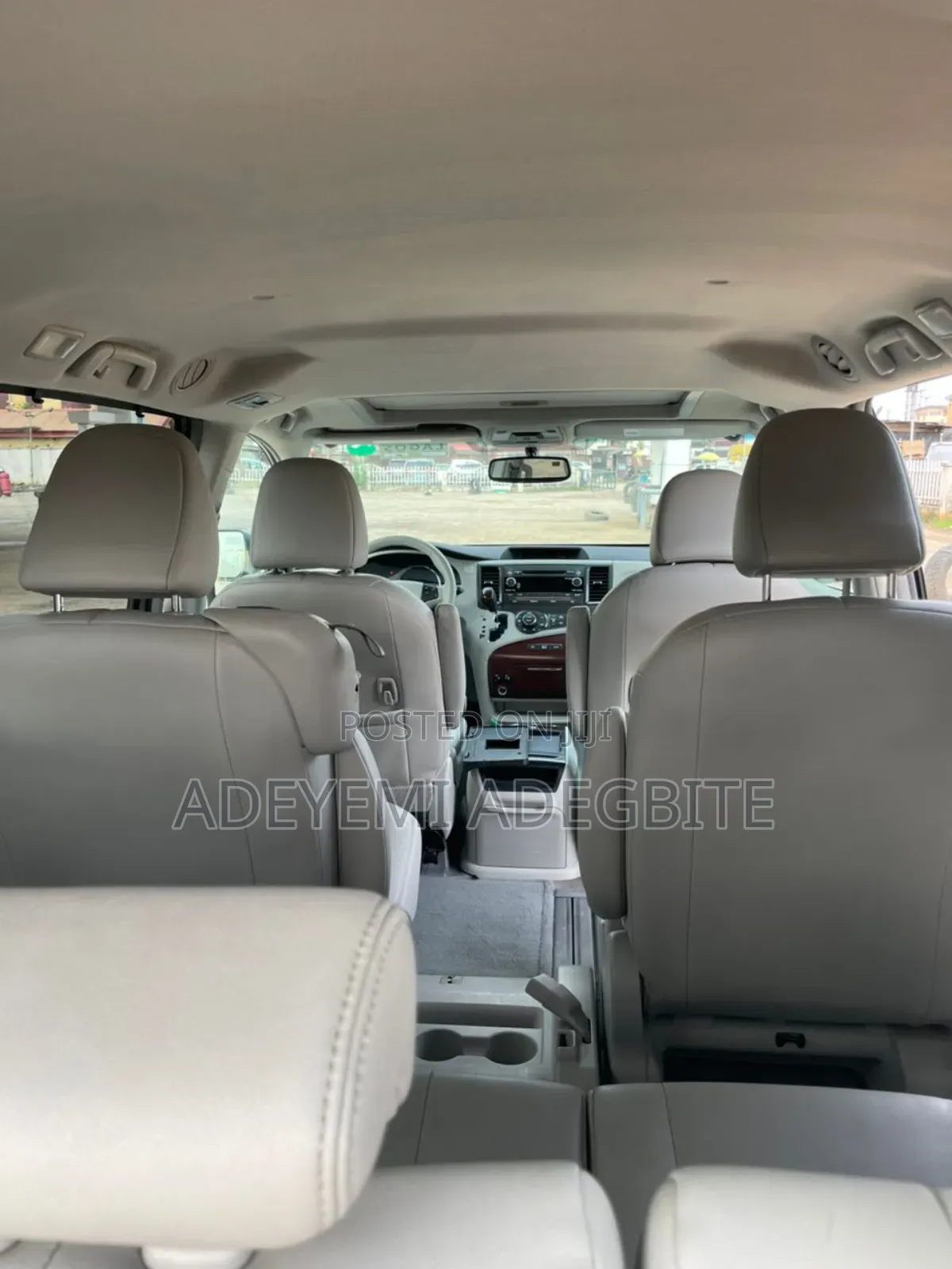 Toyota Sienna 2011 Gray