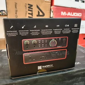 Professional Soundcard Focusrite Scarlett 2i2 4th Generation  