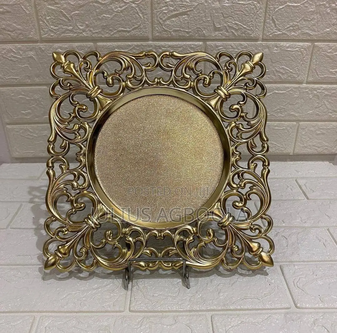 Square Design Charger Plate 
