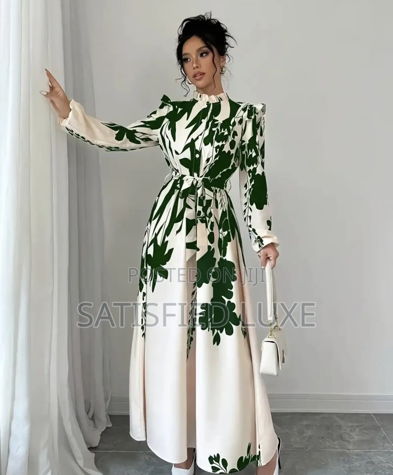Ladies Classic Glam Outfit