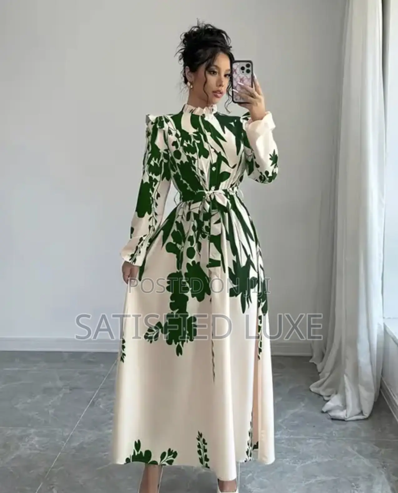 Ladies Classic Glam Outfit