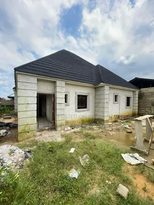 3bdrm Bungalow in Port-Harcourt for sale