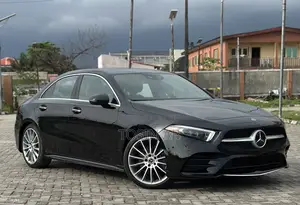 Mercedes-Benz A-Class A 220 4MATIC 2019 Black