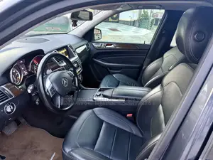 Mercedes-Benz M Class ML 350 4Matic 2012 Gray