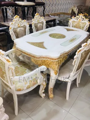 Dinning Table by 6 Seater